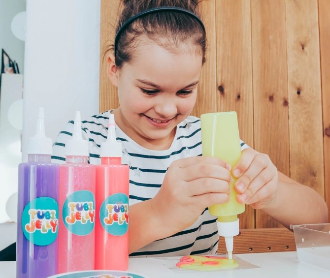 Żelowe figurki TUBAN Tubi Jelly 6 kolorów